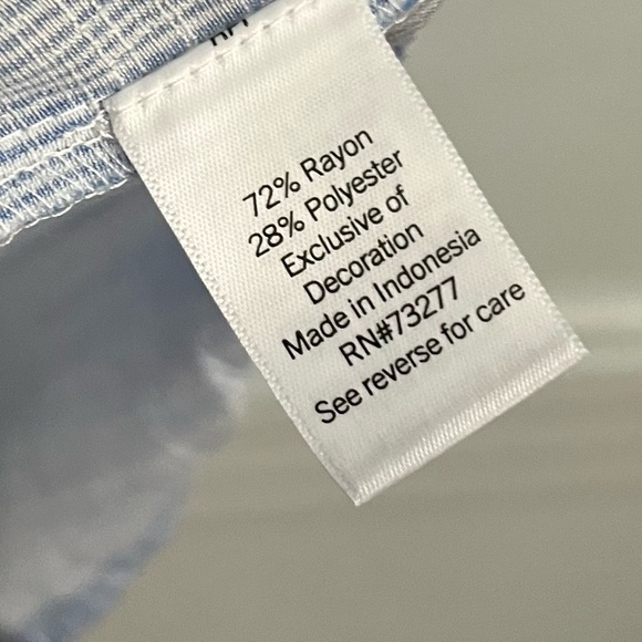 LC Lauren Conrad • Blue Seersucker Button Front Blouse - Picture 3 of 4